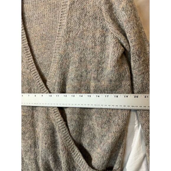 Free People Gray Wrap Front Knit Mohair Alpaca Wool Blend Sweater M Boho Chic - Picture 8 of 11